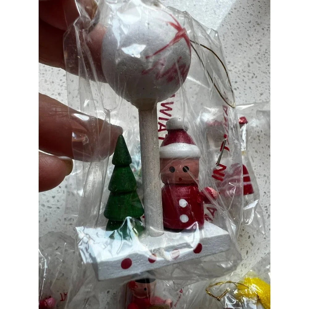 20 Vintage Wooden Christmas Trees Ornaments Taiwan Original Wrapping Santa